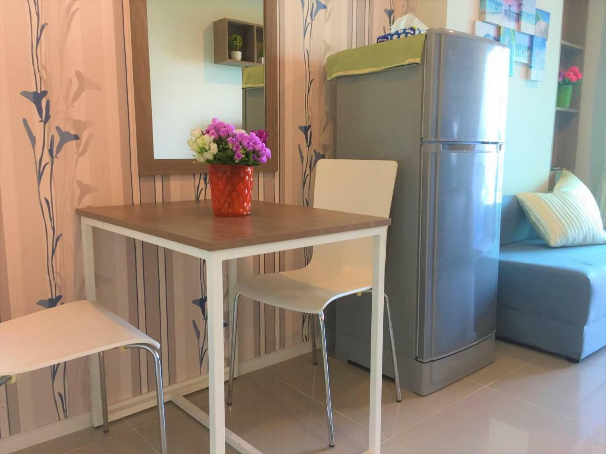 Cosy Lumpini Beachfront One Bedroom Jomtein Jomtien Beach Exteriör bild